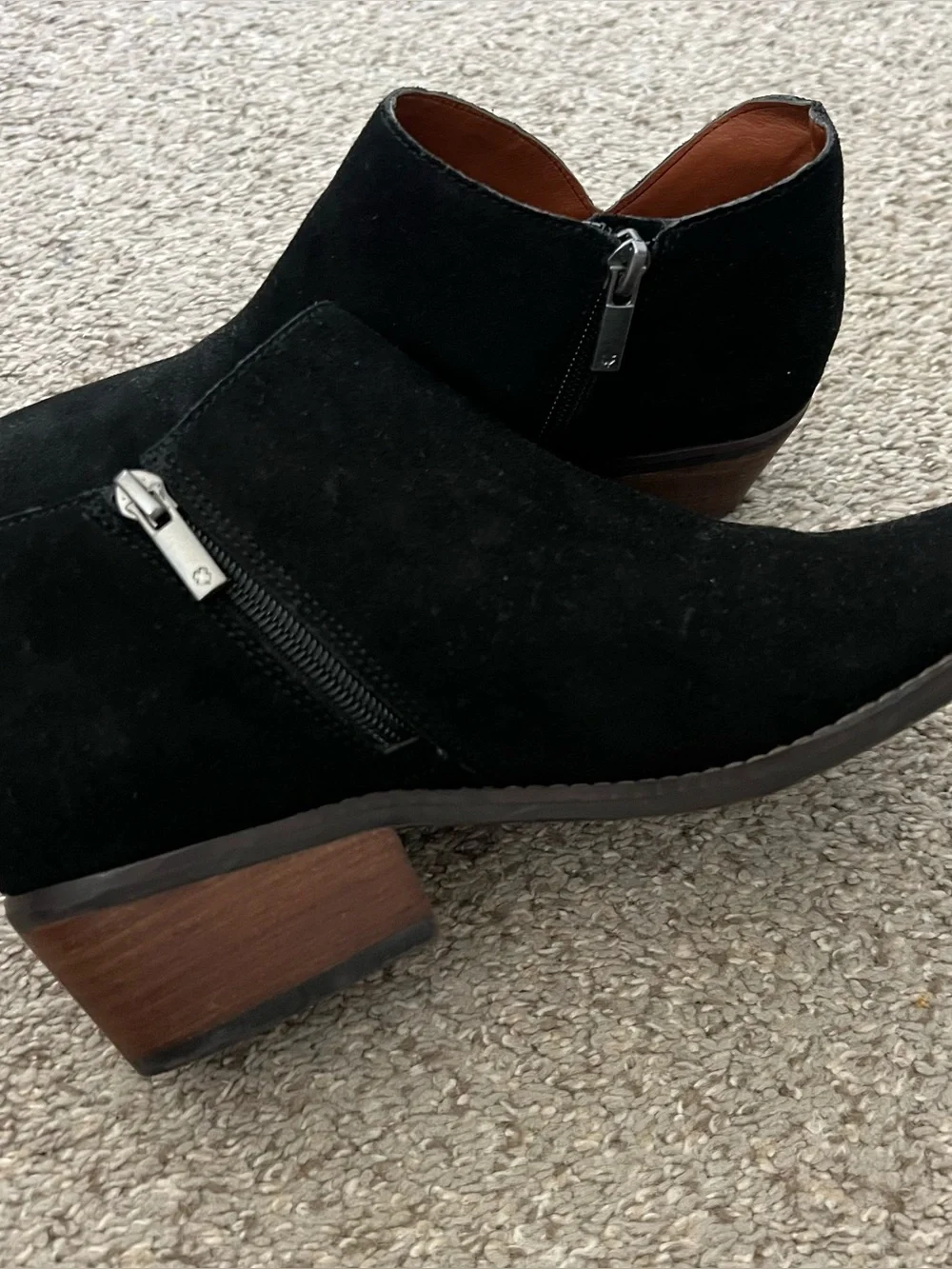 Lucky Brand classic black